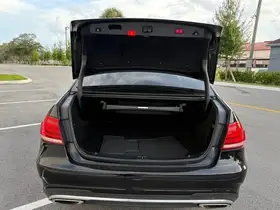  Mercedes-Benz E-Class - Image 11