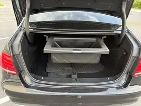  Mercedes-Benz E-Class - Image 10