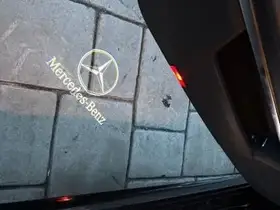  Mercedes-Benz E-Class - Image 2