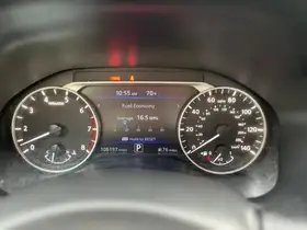  Nissan Altima - Image 11