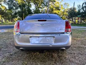  CHRYSLER 300 - Image 7