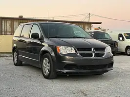 2016  Dodge Grand Caravan - Thumbnail 1