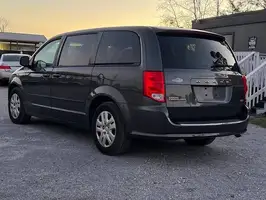 2016  Dodge Grand Caravan - Thumbnail 10