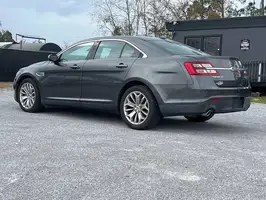 2017  Ford Taurus - Thumbnail 9