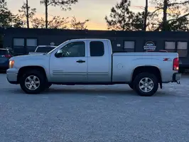 2011  GMC Sierra 1500 - Thumbnail 8