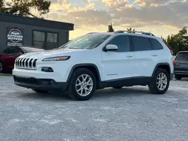 2015  Jeep Cherokee - Thumbnail 3