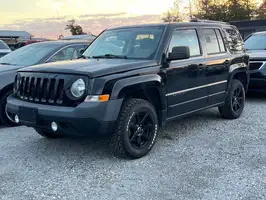2017  Jeep Patriot - Thumbnail 1