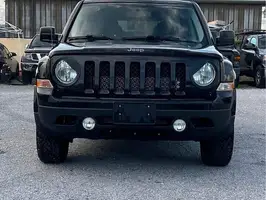 2017  Jeep Patriot - Thumbnail 9