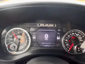  RAM 1500 CREW CAB - Image 19