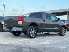 2012  Toyota Tundra - Thumbnail 3